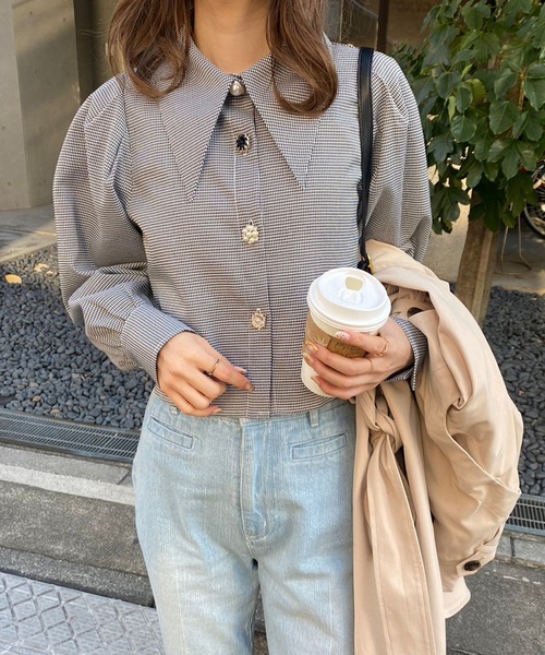 セール】アソートボタン三角襟ブラウス 2023SS（シャツ/ブラウス