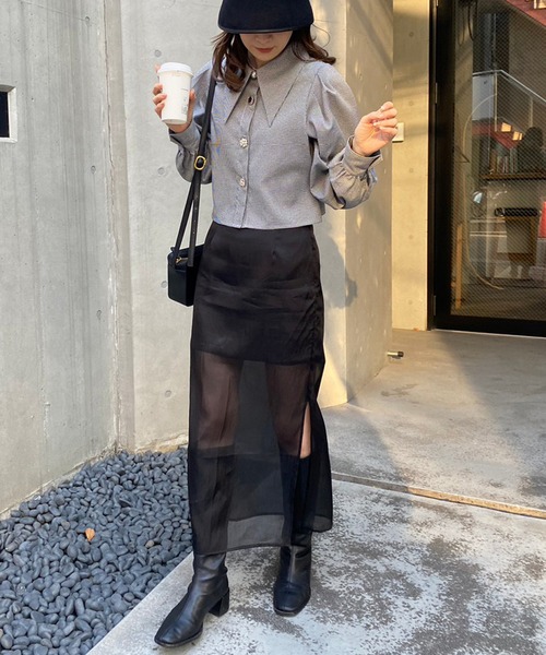 one after another NICE CLAUP(ワンアフターアナザーナイスクラップ)の「アソートボタン三角襟ブラウス 2023SS(シャツ/ブラウス・レディース・ベージュ/オフホワイト/ブラック系その他・FREE)」の13枚目の写真