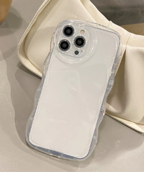 Mayree（メイリー）の「【urge select】カメラハート クリア シリコン ストラップホール iPhone/アイフォンケース（スマホケース/カバー・レディース・ブルー/クリア/ブラック/ピンク/パープル/イエロー・I/N/O/P/Q/J/V/W/F/U/T/C/H/B/A）」の6枚目の写真