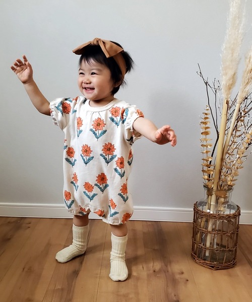 MAKE YOUR DAY（メイクユアデイ）の「おはな総柄半袖ロンパース（ロンパース・キッズ・ブルー/レッド・70/80）」の2枚目の写真