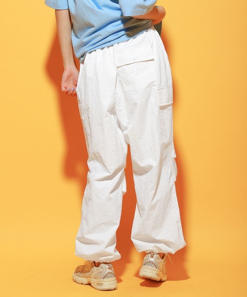 PBLIM(ページボーイリム)の「PAGEBOYLIM/パラシュートパンツ(その他パンツ・レディース・ブラック/オフホワイト/イエロー/グリーン・FREE)」の9枚目の写真
