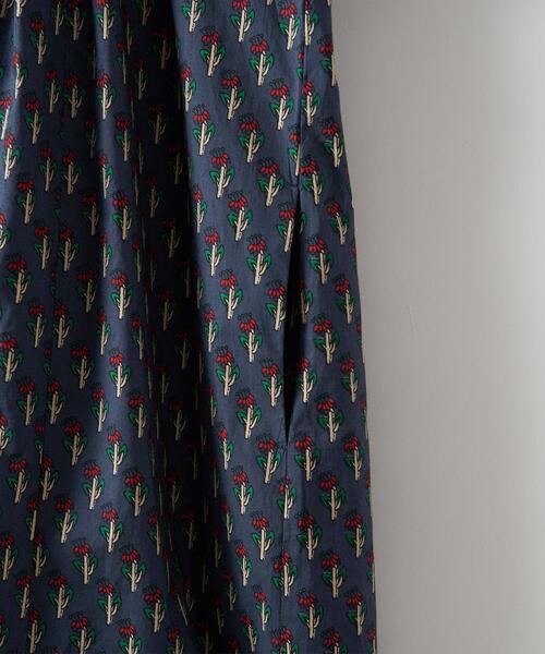 Steven Alan（スティーブンアラン）の「＜Steven Alan＞FLOWER PRINT GATHER DRESS/ワンピース（ワンピース・レディース・ブラウン/ネイビー・S/M）」の11枚目の写真