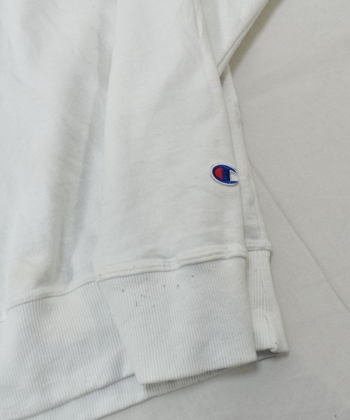 Champion(チャンピオン)の「【ヴィンテージ古着】Champion / チャンピオン ロゴ刺繍 クルーネックスウェット(スウェット・メンズ・ホワイト・LARGE)」の5枚目の写真