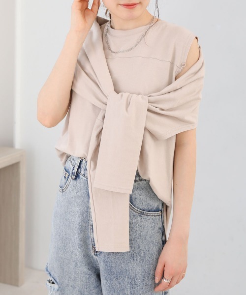 Bab(バブ)の「2WAY袖スリットカットソー(Tシャツ/カットソー・レディース・オフホワイト/チャコールグレー/グレイッシュベージュ・FREE)」の19枚目の写真