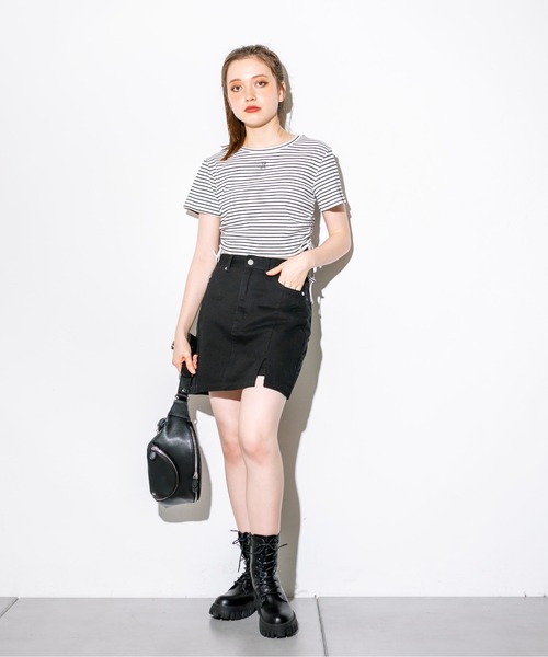 OLIVE des OLIVE（オリーブデオリーブ）の「スリットデニムミニスカート　1032010020（スカート・レディース・ブラック/サックスブルー/ピンク/スミクロ・FREE）」の10枚目の写真