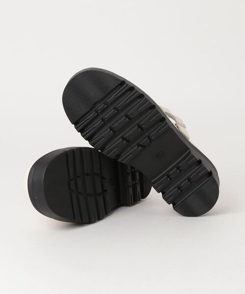 LibertyDoll(リバティードール)の「Liberty doll / 厚底 トラックソール ローファー (3052)(3053)(3054)(ローファー・レディース・ブラック/ブラック系その他/アイボリー/ダークブラウン/ブラック系その他2/アイボリー系2/ダークブラウン系2/ブラック系2/ダークブラウン系3/ブラック系その他3/アイボリー系3/ブラック系3・S/M/L/LL/XXL/40/41/42/43/44)」の14枚目の写真