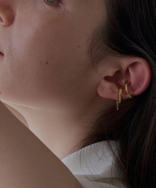 Phoebe（フィービィー）の「【金属アレルギー対応】アーティーラインイヤーカフ/サージカルステンレス（イヤーカフ・レディース・イエローゴールド・FREE）」の11枚目の写真