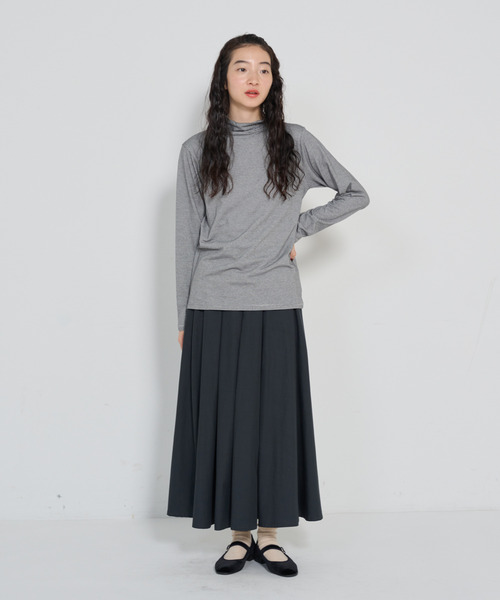 conges payes ADIEU TRISTESSE(コンジェ ペイエ アデュートリステス)の「ハイネックベア天竺(Tシャツ/カットソー・レディース・ブラック系その他/ブラック/グレー/オフホワイト・FREE)」の4枚目の写真