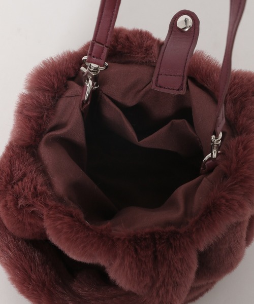 mysty woman（ミスティウーマン）の「ファーBAG 979414（ハンドバッグ・レディース・アイボリー/ピンク系その他・FREE）」の8枚目の写真