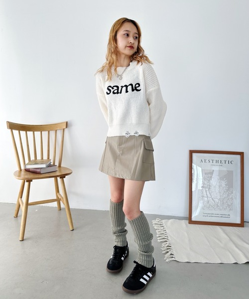 CLEA(クレア)の「刺繍ロゴショート丈ニットトップス(ニット/セーター・レディース・グレー/ベージュ/アイボリー/ブラック・FREE)」の11枚目の写真