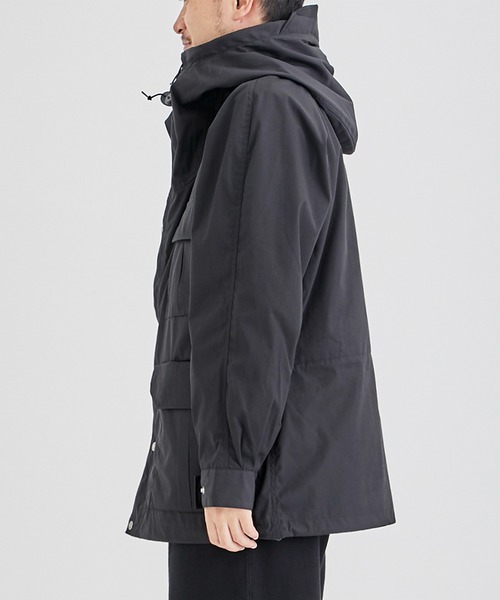 THE NORTH FACE PURPLE LABEL(ザ ノースフェイス パープルレーベル)の「【THE NORTH FACE PURPLE LABEL/ザノースフェイス】65/35 Mountain Parka/65/35マウンテンパーカー(マウンテンパーカー・メンズ・ブラック/ダークネイビー・MEDIUM/LARGE)」の4枚目の写真