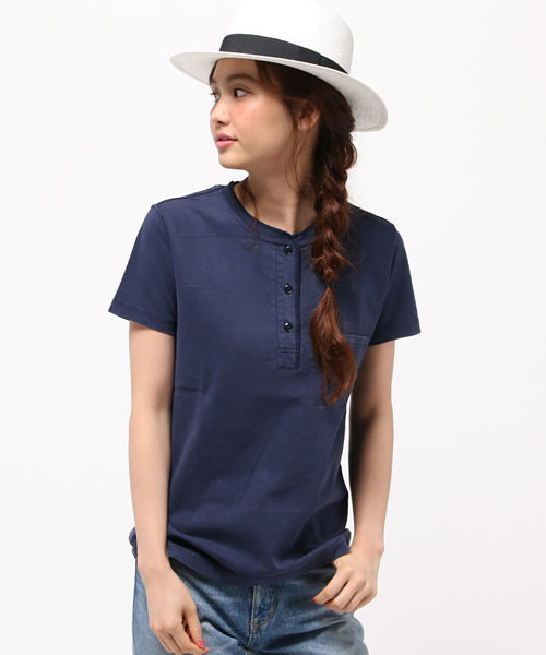 Ray BEAMS（レイビームス）の「◇REMI RELIEF×Ray BEAMS / 別注 ヘンリー ポケット Tシャツ（Tシャツ/カットソー・レディース・オフホワイト/グリーン系その他/ネイビー・ONE SIZE）」の3枚目の写真