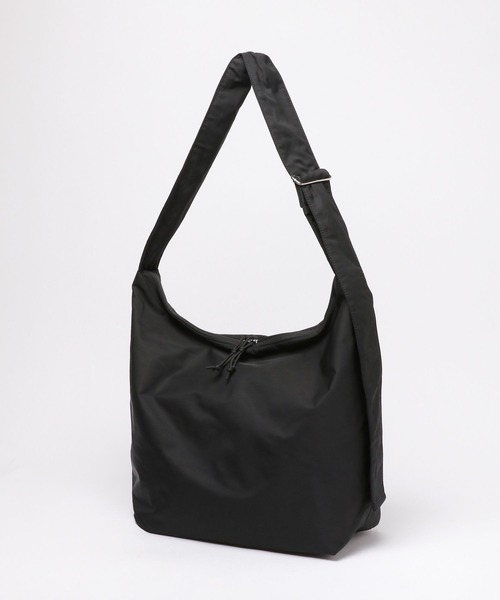 LAKOLE(ラコレ)の「ラージショルダーBAG / 980172(ショルダーバッグ・メンズ・ブラウン/ブラック/グレイッシュベージュ/カーキ/ライトグレー・FREE)」の10枚目の写真