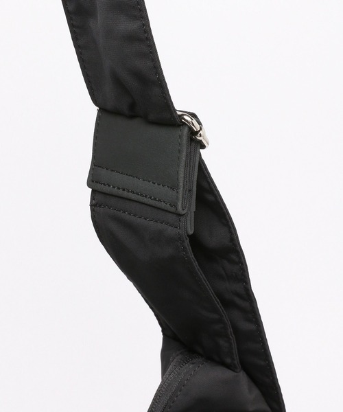 LAKOLE(ラコレ)の「ラージショルダーBAG / 980172(ショルダーバッグ・メンズ・ブラウン/ブラック/グレイッシュベージュ/カーキ/ライトグレー・FREE)」の16枚目の写真