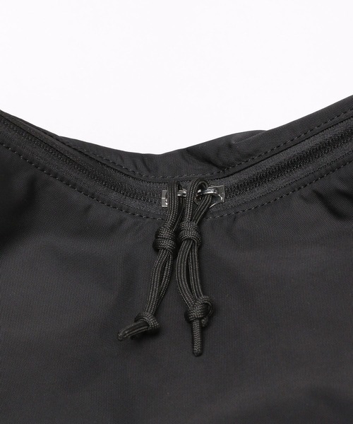 LAKOLE(ラコレ)の「ラージショルダーBAG / 980172(ショルダーバッグ・メンズ・ブラウン/ブラック/グレイッシュベージュ/カーキ/ライトグレー・FREE)」の17枚目の写真