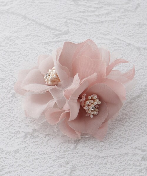 SHOO・LA・RUE（シューラルー）の「◆【セレモニー】マルチフラワーコサージュ（ブローチ/コサージュ・レディース・ベビーピンク/ブルー系その他/ライトグレー/ライトベージュ/オフホワイト/ライトグレー系/ベージュ系その他3・00）」の7枚目の写真