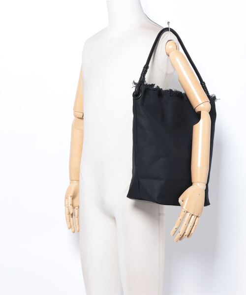 CURI BISCUI（キュリ　ビスキュイ）の「【CURIBISCUI】ワンハンドル キャンバス バッグ（トートバッグ・レディース・ブラック/ライム/オフホワイト・FREE）」の17枚目の写真
