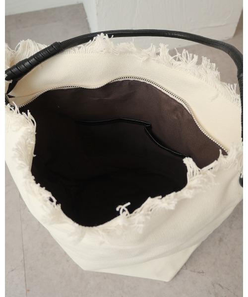 CURI BISCUI（キュリ　ビスキュイ）の「【CURIBISCUI】ワンハンドル キャンバス バッグ（トートバッグ・レディース・ブラック/ライム/オフホワイト・FREE）」の10枚目の写真