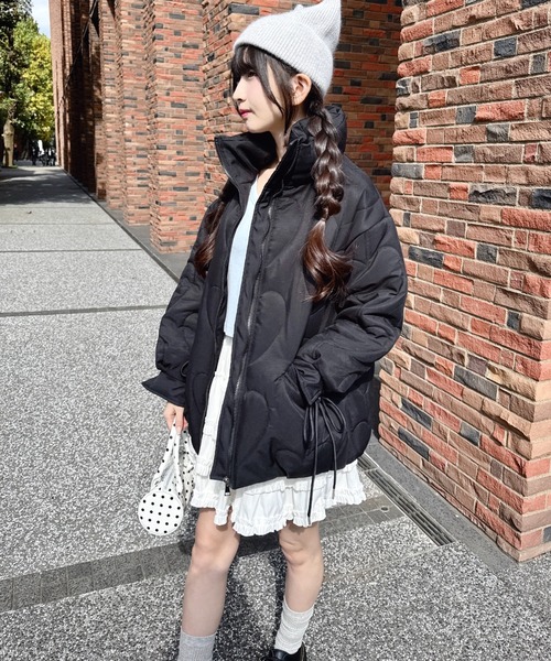 Loueme（ルエム）の「ハートキルティングリボンオーバージャケット