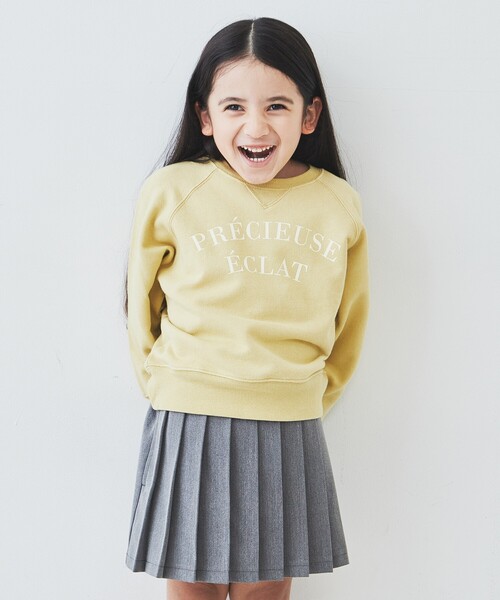 THE SHOP TK （ザ ショップ ティーケー ）の「◆【100-150】アーチロゴ裏毛プルオーバー（スウェット・キッズ・イエロー系その他/チャコールグレー/オフホワイト・15 /13/14/12/11/10）」の4枚目の写真