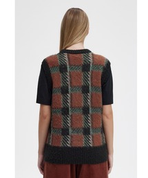 FRED PERRY（フレッドペリー）の「Glitch Tartan Knitted Tank