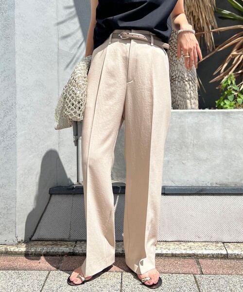 NOLLEY’S（ノーリーズ）の「ウォッシャブル愛されイージータックワイドパンツ（その他パンツ・レディース・キナリ/ネイビー/ベージュ/ブラック/ライトグレー/チャコールグレー/キャメル/ブラウン・38/36/34/40）」の6枚目の写真