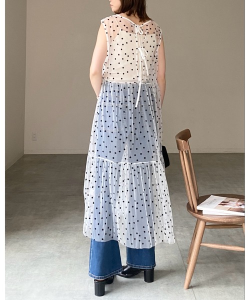 She's Closet(シーズクローゼット)の「フロッキードットチュールシアーレイヤードメッシュロングボリュームティアードワンピース(ワンピース・レディース・ブラック/ホワイト・FREE)」の15枚目の写真