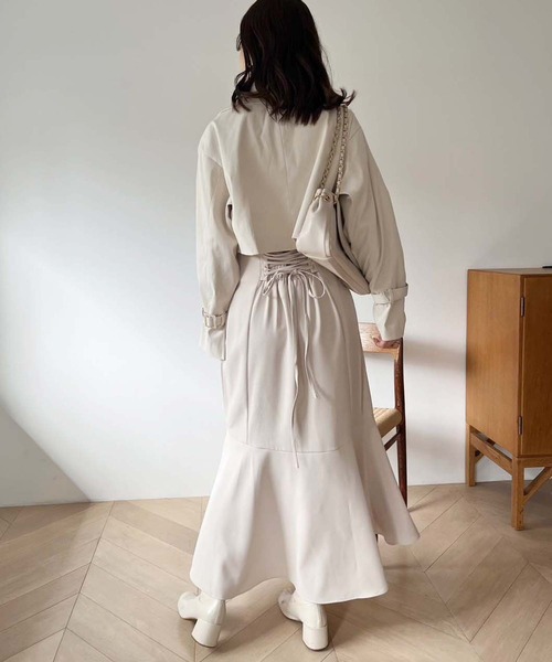 one after another NICE CLAUP（ワンアフターアナザーナイスクラップ）の「ショートにもなる/マルチWAYリボンコート（トレンチコート・レディース・アイボリー/サックスブルー/ブラック・FREE）」の11枚目の写真