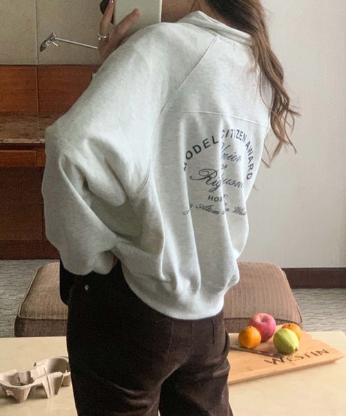 LAFFMO(ラフモ)の「ハーフジップバックプリントプルオーバー(スウェット・レディース・ネイビー/グレー・F)」の8枚目の写真