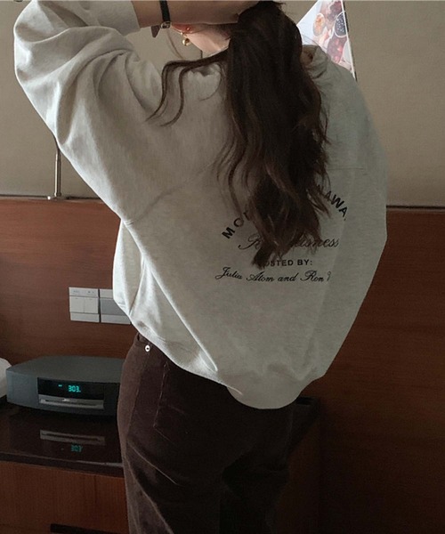 LAFFMO(ラフモ)の「ハーフジップバックプリントプルオーバー(スウェット・レディース・ネイビー/グレー・F)」の12枚目の写真