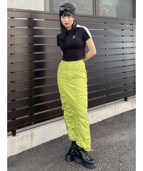 PUMA(プーマ)の「【PUMA】ICONIC T7 スリム Tシャツ(Tシャツ/カットソー・レディース・ホワイト/ブラック・FREE)」の19枚目の写真