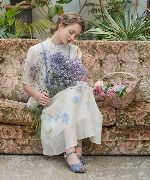 an another angelus（アンアナザーアンジェラス）の「アイアンフレームカットワークサンダル/ananotherangelus（サンダル・レディース・ブルー/ライトピンク/アイボリー・S/M/L）」の6枚目の写真