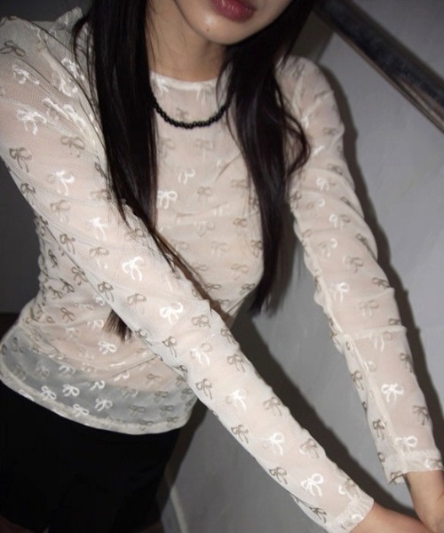 Vipoa(ヴィポア)の「リボンシアートップス(Tシャツ/カットソー・レディース・ホワイト/ブラック・FREE)」の20枚目の写真