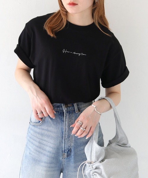 HER CLOSET(ハークローゼット)の「【shemoshelly】WEB限定カリグラフィーロゴTシャツ(Tシャツ/カットソー・レディース・ブラック/ブラック系その他/ホワイト/ホワイト系その他・L/M/S)」の4枚目の写真