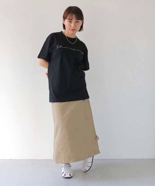 HER CLOSET(ハークローゼット)の「【shemoshelly】WEB限定カリグラフィーロゴTシャツ(Tシャツ/カットソー・レディース・ブラック/ブラック系その他/ホワイト/ホワイト系その他・L/M/S)」の20枚目の写真