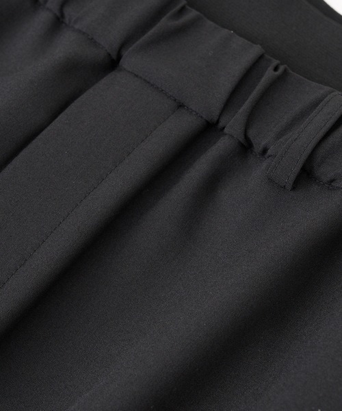 RIVE DROITE（リヴドロワ）の「MONN.:.(モン)/LIGHTレイヤードスラックス（スラックス・レディース・グレー系その他/ブラック・36/38）」の12枚目の写真