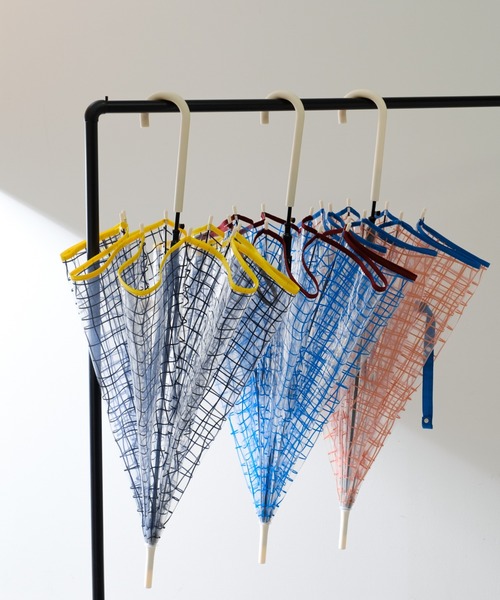 BIRTHDAY BAR（バースデイバー）の「クリアアンブレラ WAVY CHECK（長傘・レディース・オレンジ/ピンク/ブルー/ブラック/カーキ/ネイビー/ダークブルー・フリー）」の17枚目の写真