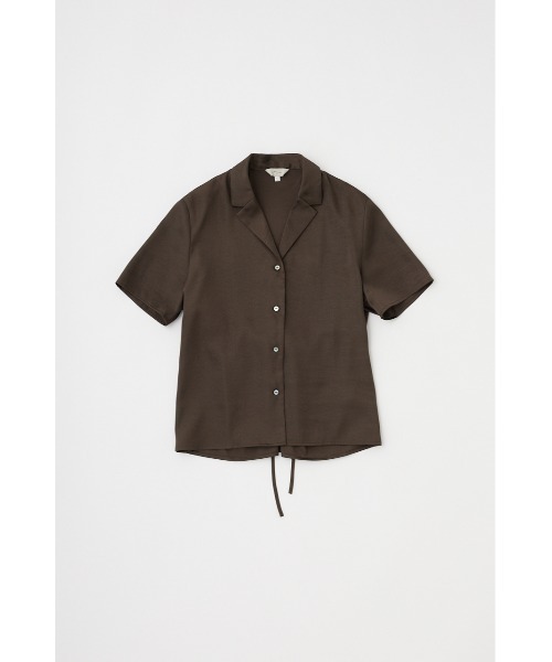 M_（エムアンダーバー）の「リサイクルポリエステル使用　後ろ姿が印象的なサテンシャツ（シャツ/ブラウス・レディース・ライトカーキ/ダークブラウン/ライトベージュ・FREE）」の4枚目の写真