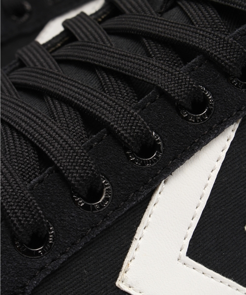 hummel（ヒュンメル）の「hummel/ヒュンメル SLIMMER STADIL CANVAS HIGH/スリマー スタディール キャンバス ハイ  HM63111K（スニーカー・メンズ・ホワイト/ブラック×ホワイト/トリコロール/ネイビー/ブラック/グレー・25.5cm/24.0cm/26.5cm/27.0cm/25.0cm/28.0cm/23.0cm/22.5cm/29.5cm）」の16枚目の写真