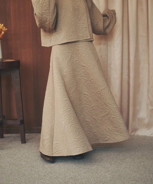 moi tytto（モイテュット）の「キルティングフレアロングスカート（スカート・レディース・ブラック/ベージュ/ナチュラル・MEDIUM/SMALL）」の14枚目の写真