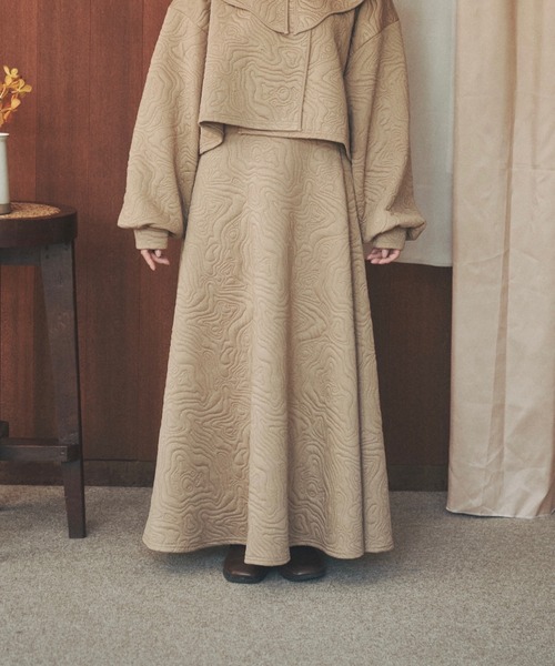 moi tytto（モイテュット）の「キルティングフレアロングスカート（スカート・レディース・ブラック/ベージュ/ナチュラル・MEDIUM/SMALL）」の21枚目の写真