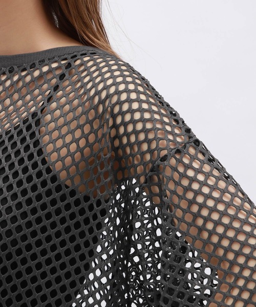 LAKOLE(ラコレ)の「カットメッシュプルオーバー5分袖 / 130869(Tシャツ/カットソー・レディース・チャコールグレー/ブルー/アイボリー/ブラウン・MEDIUM/SMALL)」の13枚目の写真