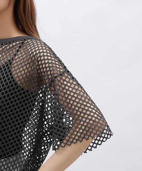 LAKOLE(ラコレ)の「カットメッシュプルオーバー5分袖 / 130869(Tシャツ/カットソー・レディース・チャコールグレー/ブルー/アイボリー/ブラウン・MEDIUM/SMALL)」の12枚目の写真