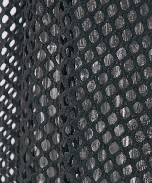 LAKOLE(ラコレ)の「カットメッシュプルオーバー5分袖 / 130869(Tシャツ/カットソー・レディース・チャコールグレー/ブルー/アイボリー/ブラウン・MEDIUM/SMALL)」の9枚目の写真