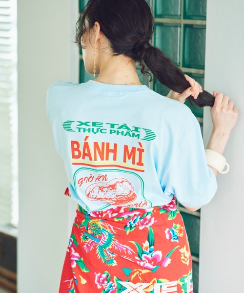 THEATRE PRODUCTS（シアタープロダクツ）の「バインミープリントTシャツ（Tシャツ/カットソー・レディース・ブラック/ブルー/ホワイト・FREE）」の3枚目の写真