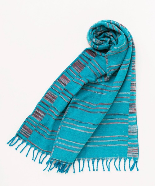 チャイハネ（チャイハネ）の「【チャイハネ】カラフルボーダーアクリルショール（マフラー・レディース・レッド系その他/ベージュ/ブラウン/グリーン/レッド/ピンク/サファリグリーン/その他/パープル/その他1/その他2/オレンジ系その他/ブラック系その他/ブラック/ホワイト/ブラックミックス/イエロー/ネイビー/オレンジ/プラム/ラベンダー/ブルー/オレンジ系その他2/カーキ/ブラック系その他2/ライトグリーン/ブラウン系その他/ライトイエロー/マスタード/ブルー系その他/ターコイズブルー・FREE）」の14枚目の写真