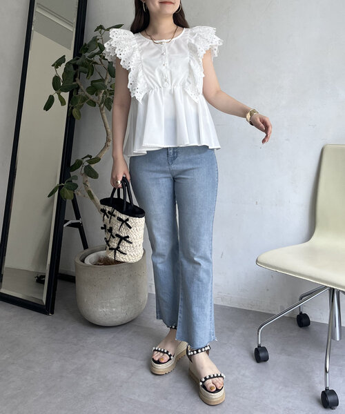 prose verse（プロズヴェール）の「フリルレースパールボタンペプラムブラウス（シャツ/ブラウス・レディース・オフホワイト/ブラック・LARGE/MEDIUM）」の14枚目の写真