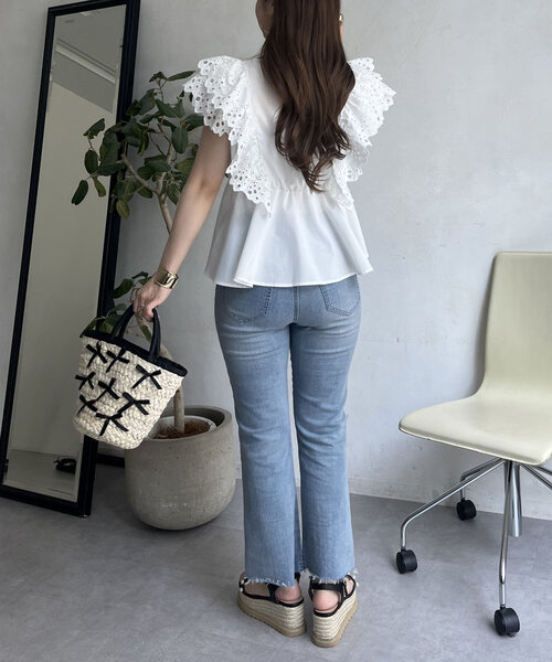 prose verse（プロズヴェール）の「フリルレースパールボタンペプラムブラウス（シャツ/ブラウス・レディース・オフホワイト/ブラック・LARGE/MEDIUM）」の18枚目の写真