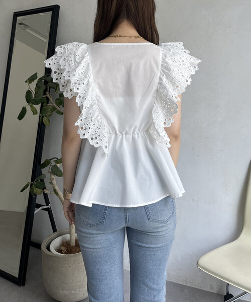 prose verse（プロズヴェール）の「フリルレースパールボタンペプラムブラウス（シャツ/ブラウス・レディース・オフホワイト/ブラック・LARGE/MEDIUM）」の21枚目の写真