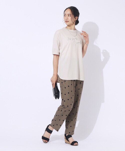 DRESKIP(ドレスキップ)の「【洗える/UV】大人のこなれ感 ぷっくりラメロゴTシャツ(Tシャツ/カットソー・レディース・オフホワイト/チャコールグレー/ライトベージュ/ベビーピンク・02/03/04)」の11枚目の写真